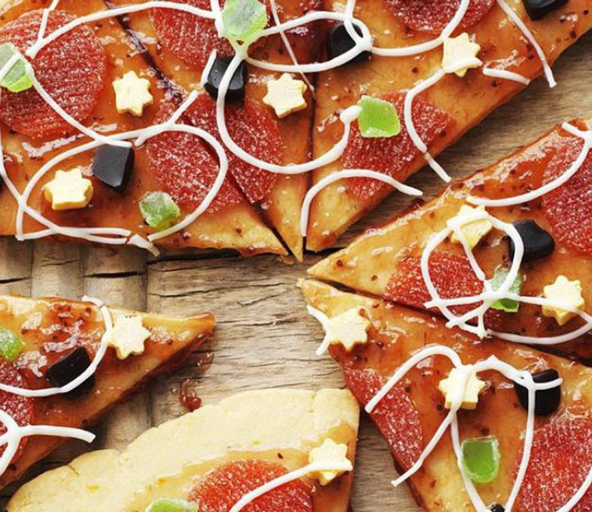 Giant Pizza Cookies