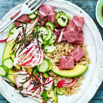 Sashimi Tuna Poke Bowl