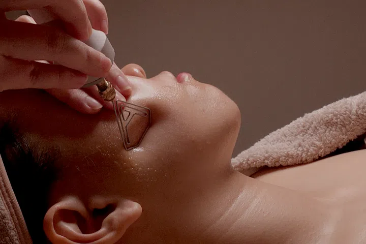 Plasma Diamond Experience, Freia Aesthetics