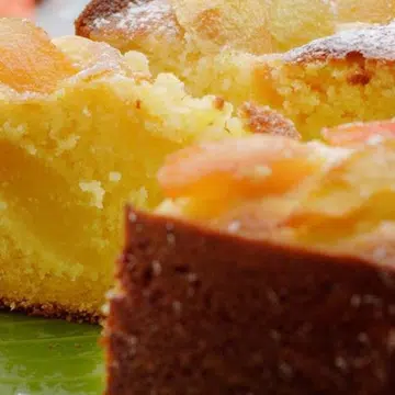 Nectarine Cake