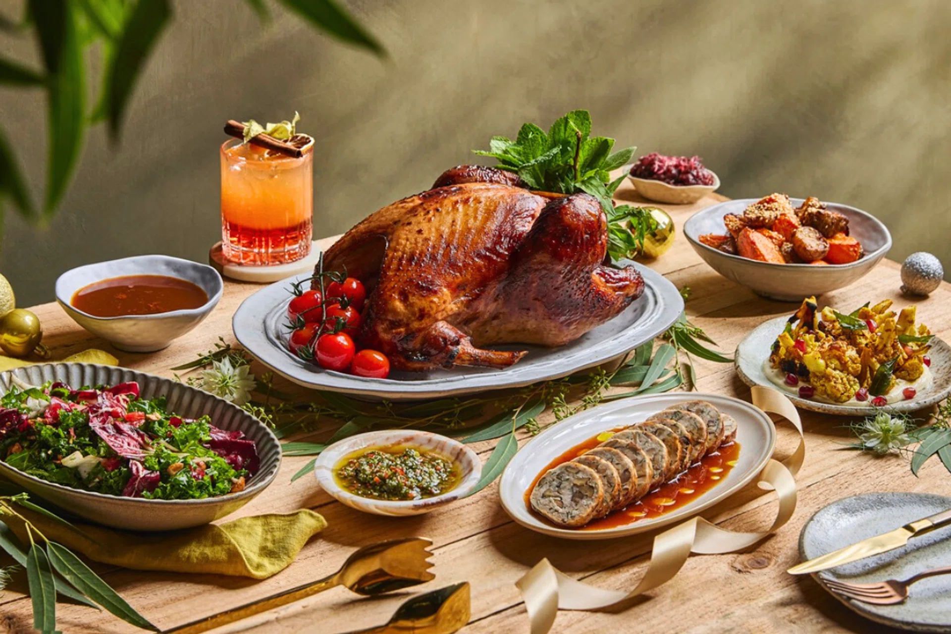 christmas food takeaway deliveries 2025