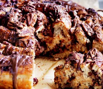 Chocolate, Pecan & Raisin Scrolls