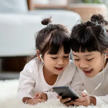 Social Media And Gaming – How Do You Know If Your Child Is Addicted And What Can You Do?