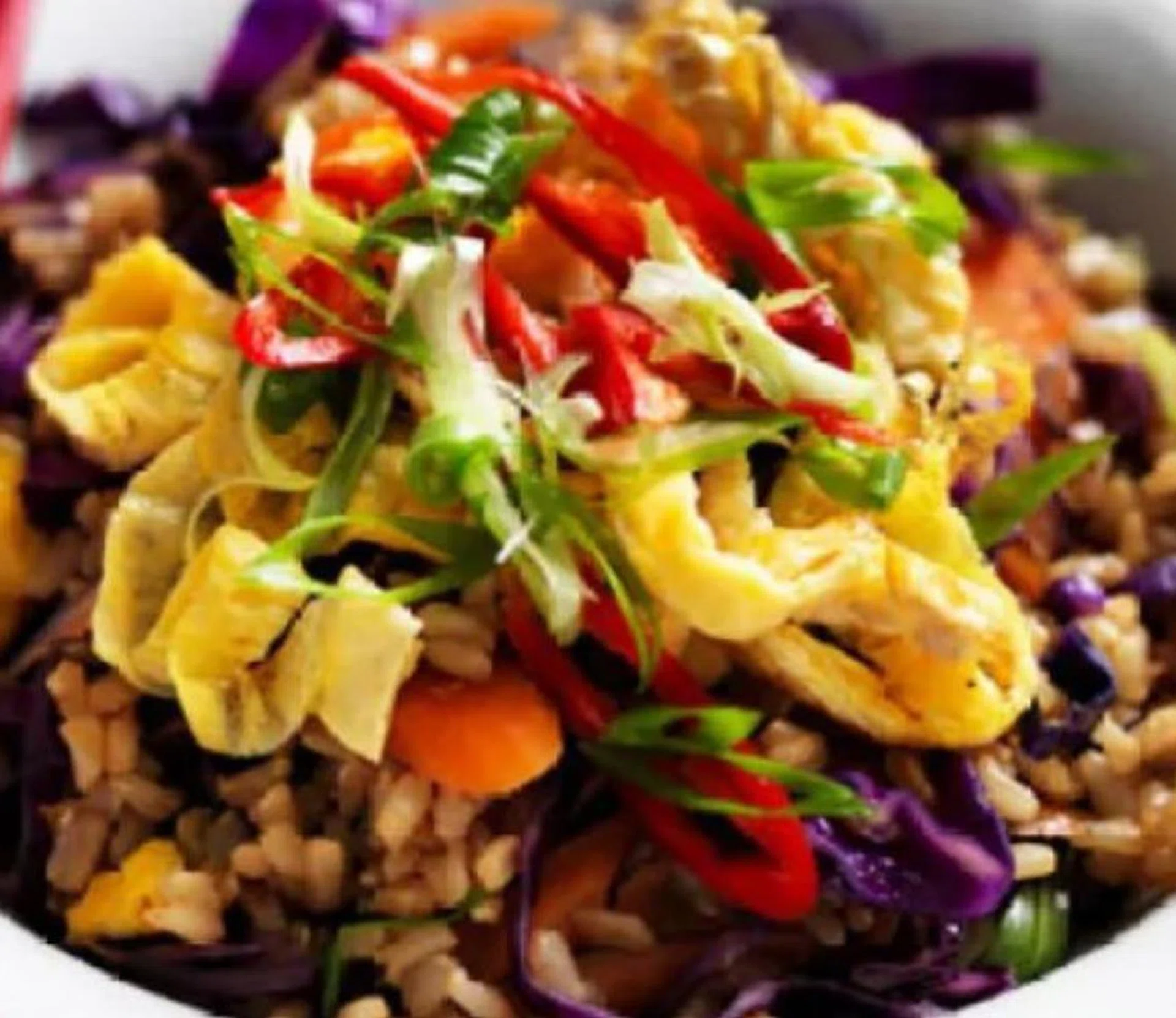 Brown Fried Rice With Carrot, Cabbage & Red Onion