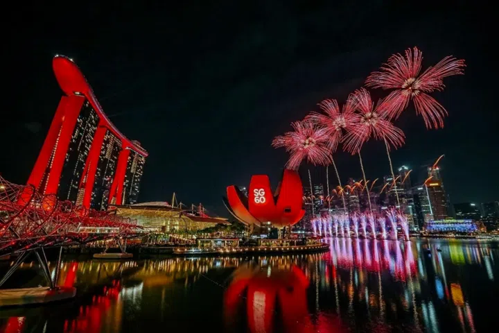 Marina Bay Singapore Countdown fireworks