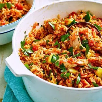 One-Pot Rice & Chicken