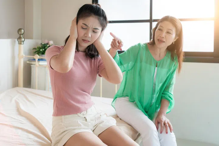 How to survive your annoying relatives during the festive period