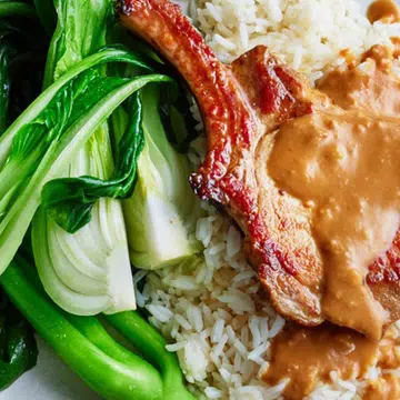 Pork Cutlets With Satay Sauce