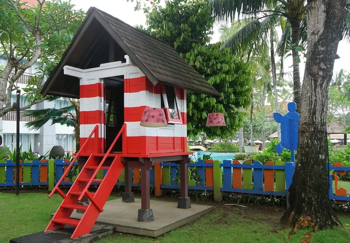 Conrad Bali nusa dua family friendly hotel