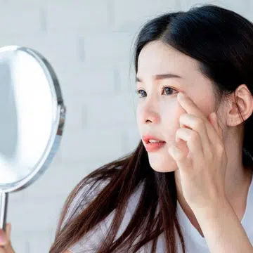Beauty Mistakes You Should Ditch In 2021, According To These Beauty Insiders