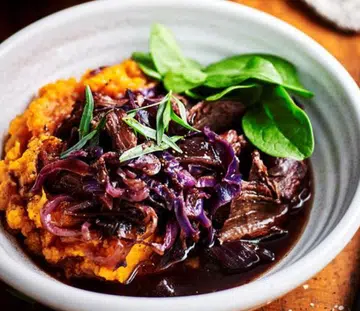 Mulled Wine Pork With Red Cabbage
