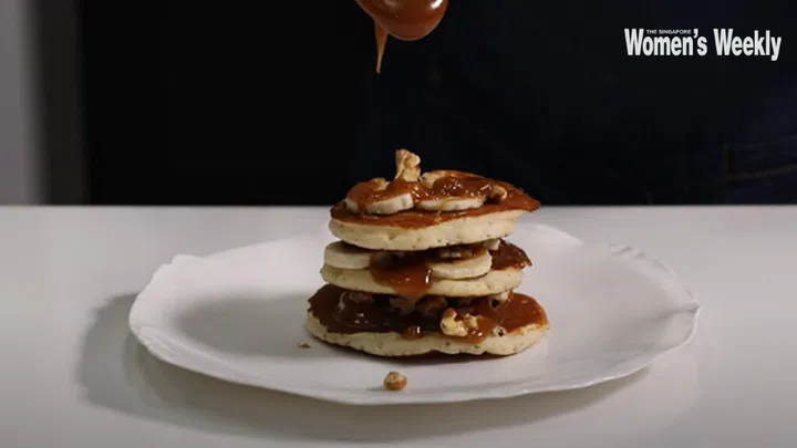 02. Stack and layer as you go. Repeat till you’ve achieved the desired height.