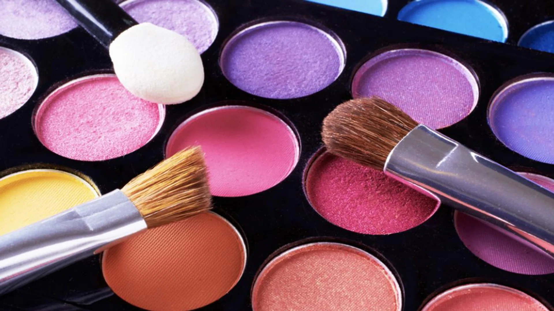 Eyeshadow palette