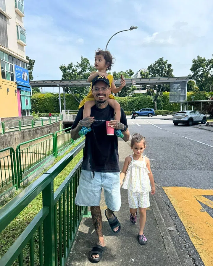 parents hide smoking from kids