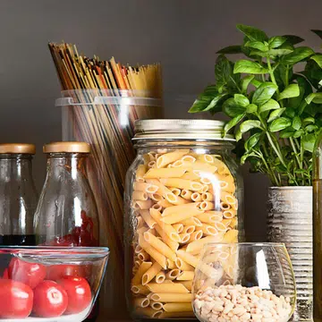 dietitian-tips-10-must-have-foods-pantry