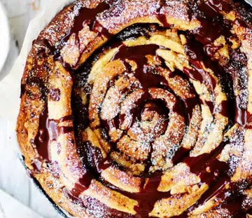 Giant Skillet Chocolate & Cinnamon Spiral