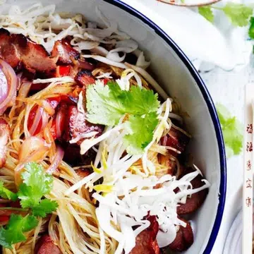 Pork & Bean Sprout Noodles