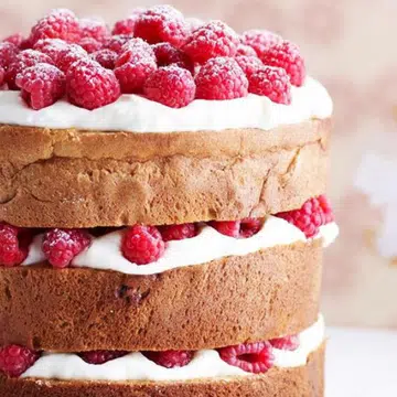 Panettone With Mascarpone & Raspberries