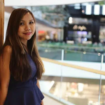 This Four-Time Cancer Survivor Helps Other People With Similar Battles