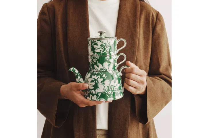 Mother’s day gift ideas floral teapot