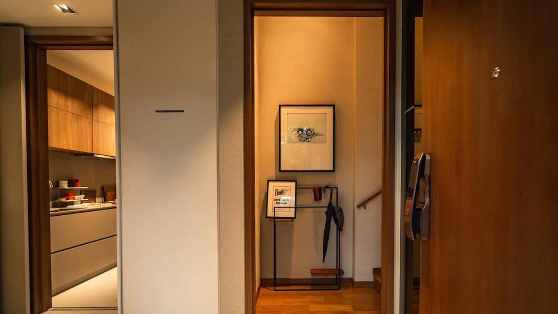 Entryway decor