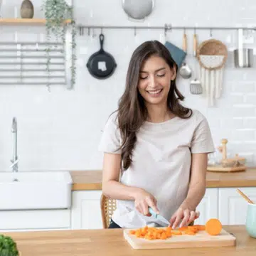 What To Eat (And Avoid!) During Menopause, According To A Dietician