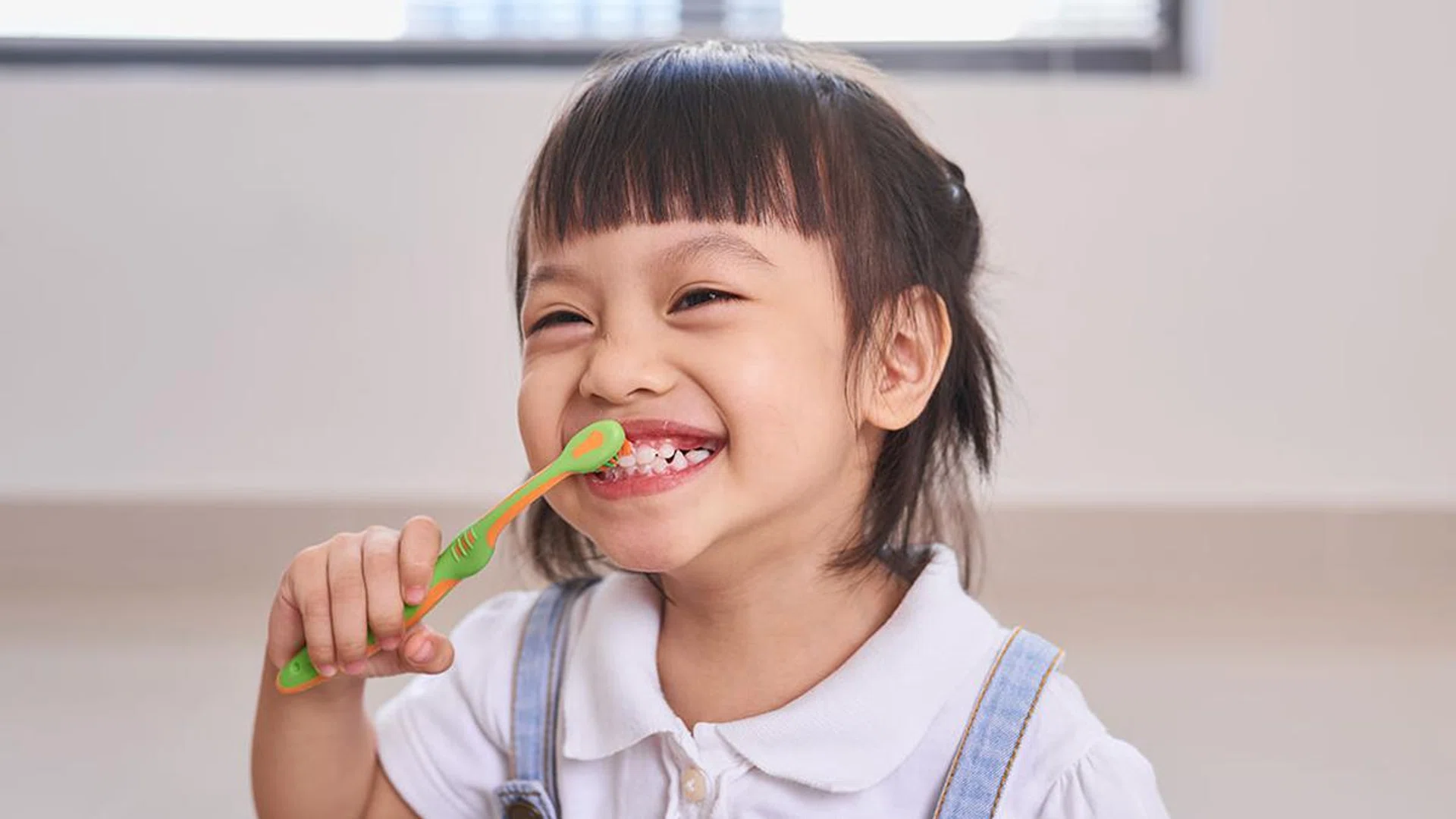 Ways To Get Your Kids to Brush Their Teeth