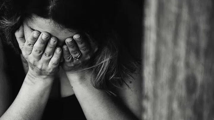 Self-gaslighting a person questions their own beliefs, emotions and self-worth. (Photo by Kat Smith from Pexels)