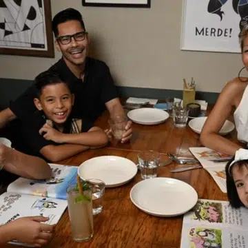 screen time during meals
