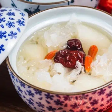 Lotus Seed & White Fungus Soup
