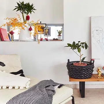 Chic, Non-Gaudy Ways To Decorate For Chinese New Year_Featured