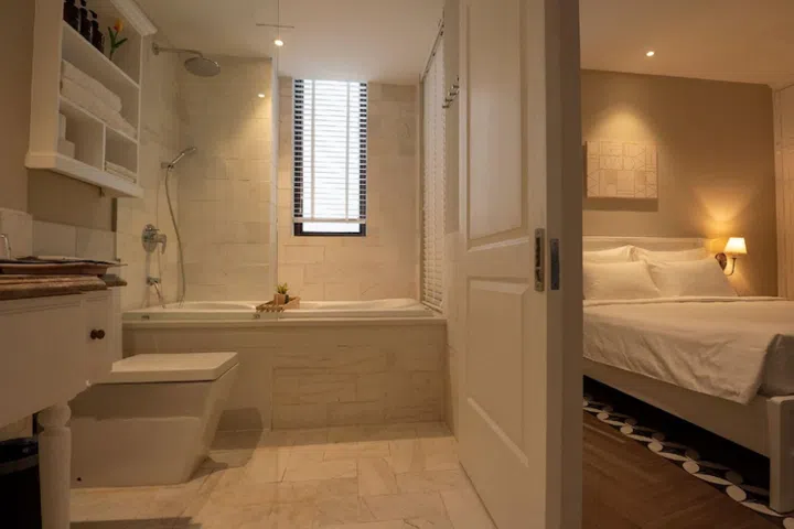 Family friendly hotels in Ho Chi Minh City, Vietnam under $150 per night 