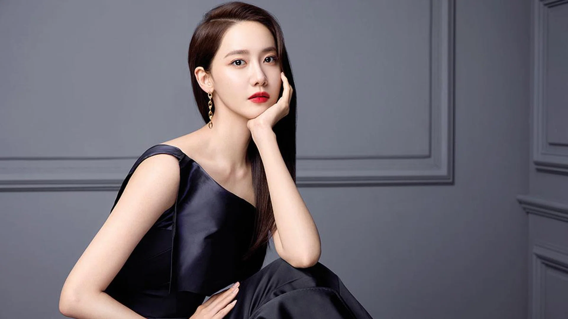 Yoona Shares Her Skincare Tips For Glowing Skin