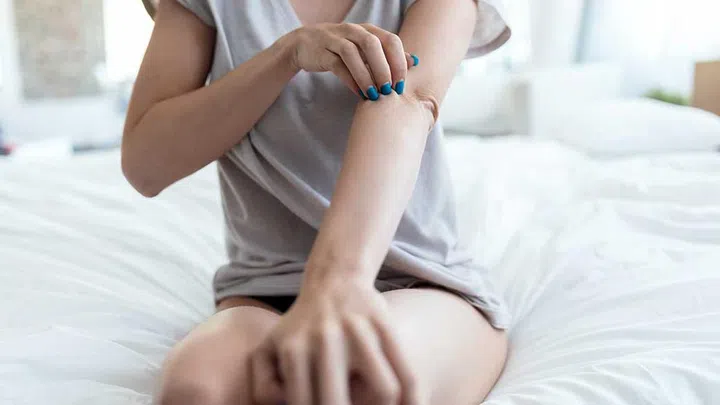 While the exact cause for an individual’s eczema is often not known, what we know is that in general eczema is caused by a combination of genetics and the environment we live in.