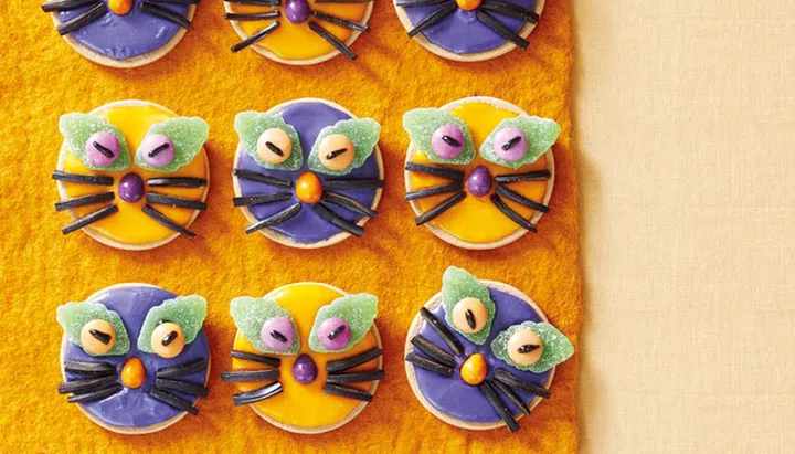 Halloween - Fright night - Cranky cat cookies