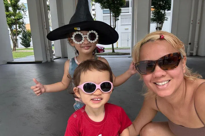 parents hide smoking from kids