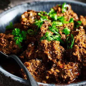 Slow Cooker Beef Rendang