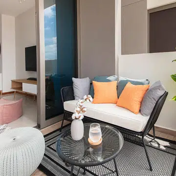 These Family Homes In Singapore Prove A Small Space Can Be Cosy_Featured