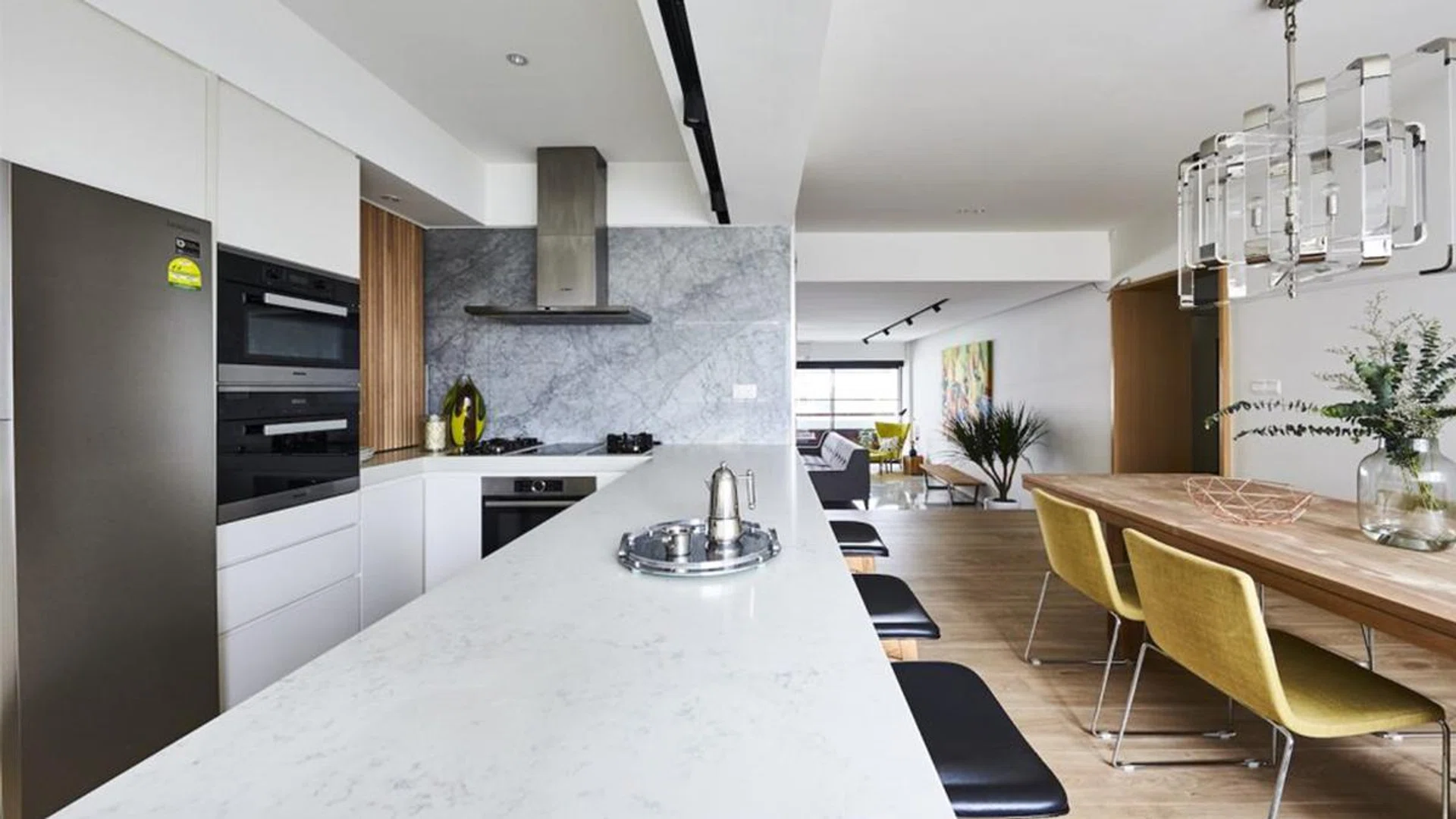 What You Should Know Before Building An Open Concept Kitchen_Featured