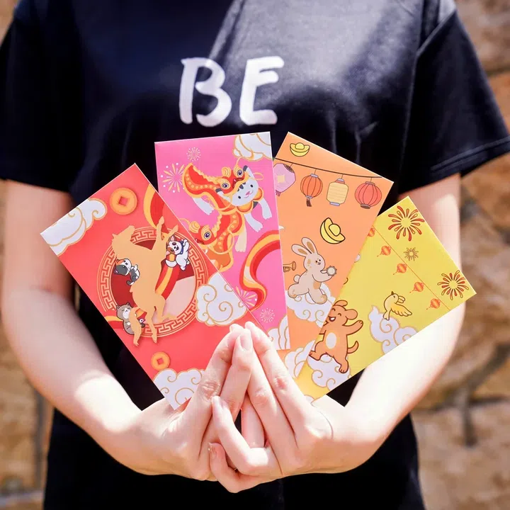 13 Stylish & Modern Ang Bao (Red Packets) To Get This CNY
