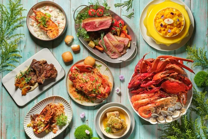 Singapore Marriott Tang Plaza Hotel lobster buffet