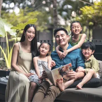 How This Funeral Director Talks To His 3 Young Kids About Death