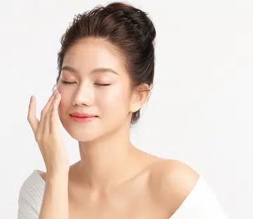 Nourishing And Non-Stripping 3 Steps to Get Your Sensitive, Dry Skin Hydrated And Glowing Venus Beauty Neuskin