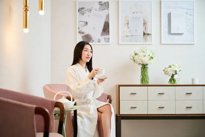 Most clarifying facial, Crystal Glow Treatment, Gromark Aesthetics Centre