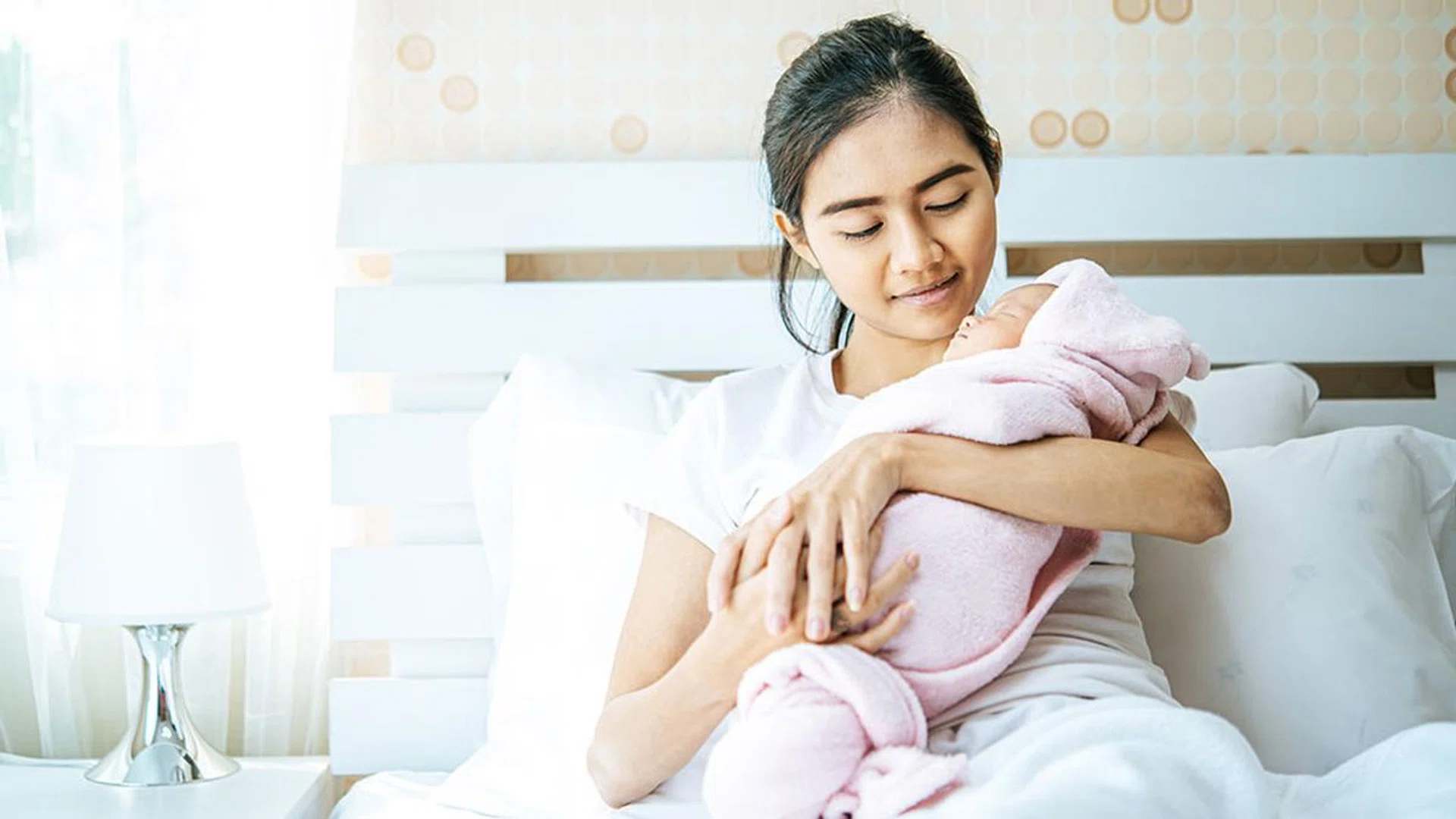 7 Postpartum Must-Haves For Recovering In The Tropics