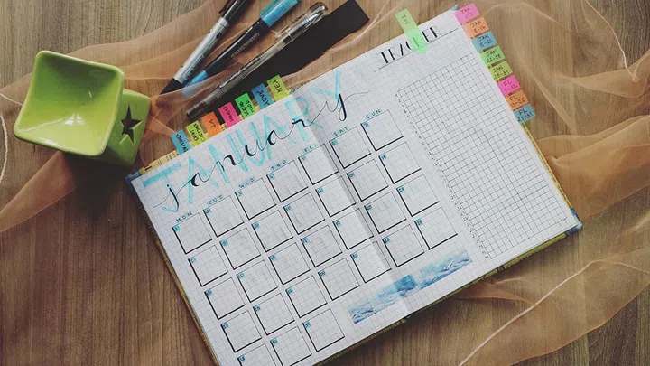 You often schedule meetings, dinners, and workouts, but how often do you really schedule your downtime? (Photo by Bich Tran from Pexels)