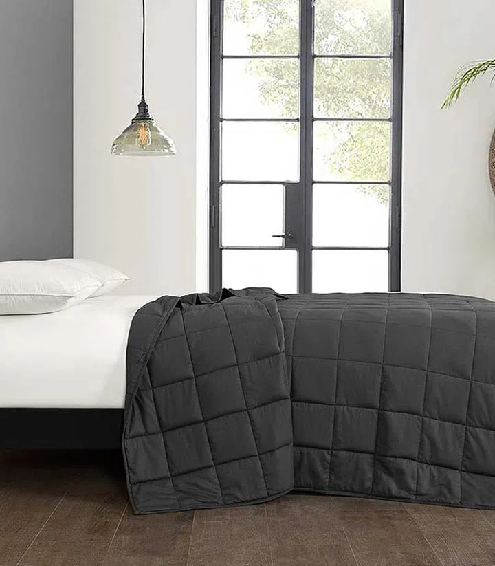 Well Being Weighted Blanket for Single Bed ($36.76 from Amazon Singapore)