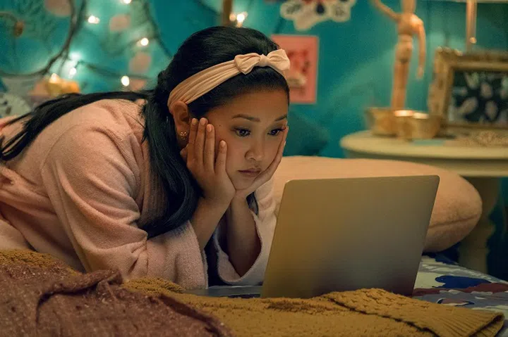TO ALL THE BOYS IVE LOVED BEFORE 3.  Lana Condor as Lara Jean Covey, in TO ALL THE BOYS IVE LOVED BEFORE 3. Cr. Katie Yu / Netflix © 2020