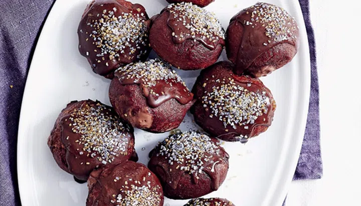 Easter Egg-stravaganza! - Choc-custard Doughnuts