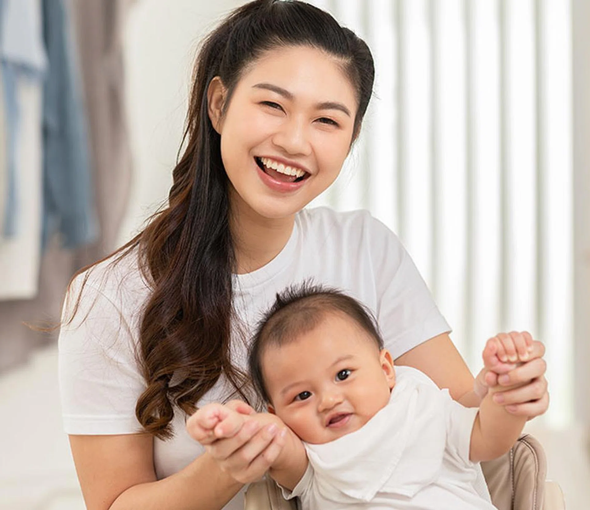 How To Save Thousands of Dollars In Your Baby's First Year